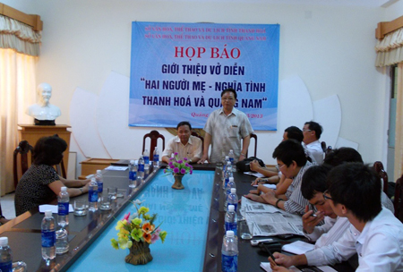 Họp báo giới thiệu vở tuồng Hai người mẹ”